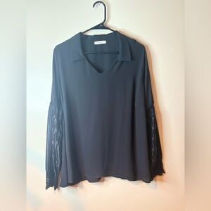 Orange Farm Black V-Neck Long Sleeve Lace Detail Blouse EUC